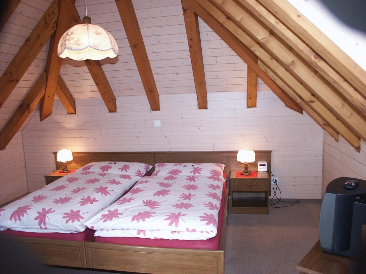 Hotel Garni Sonne Munsterlingen Luaran gambar